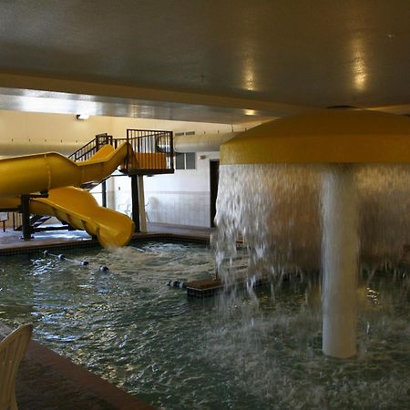 Expressway Suites Фарго Удобства фото