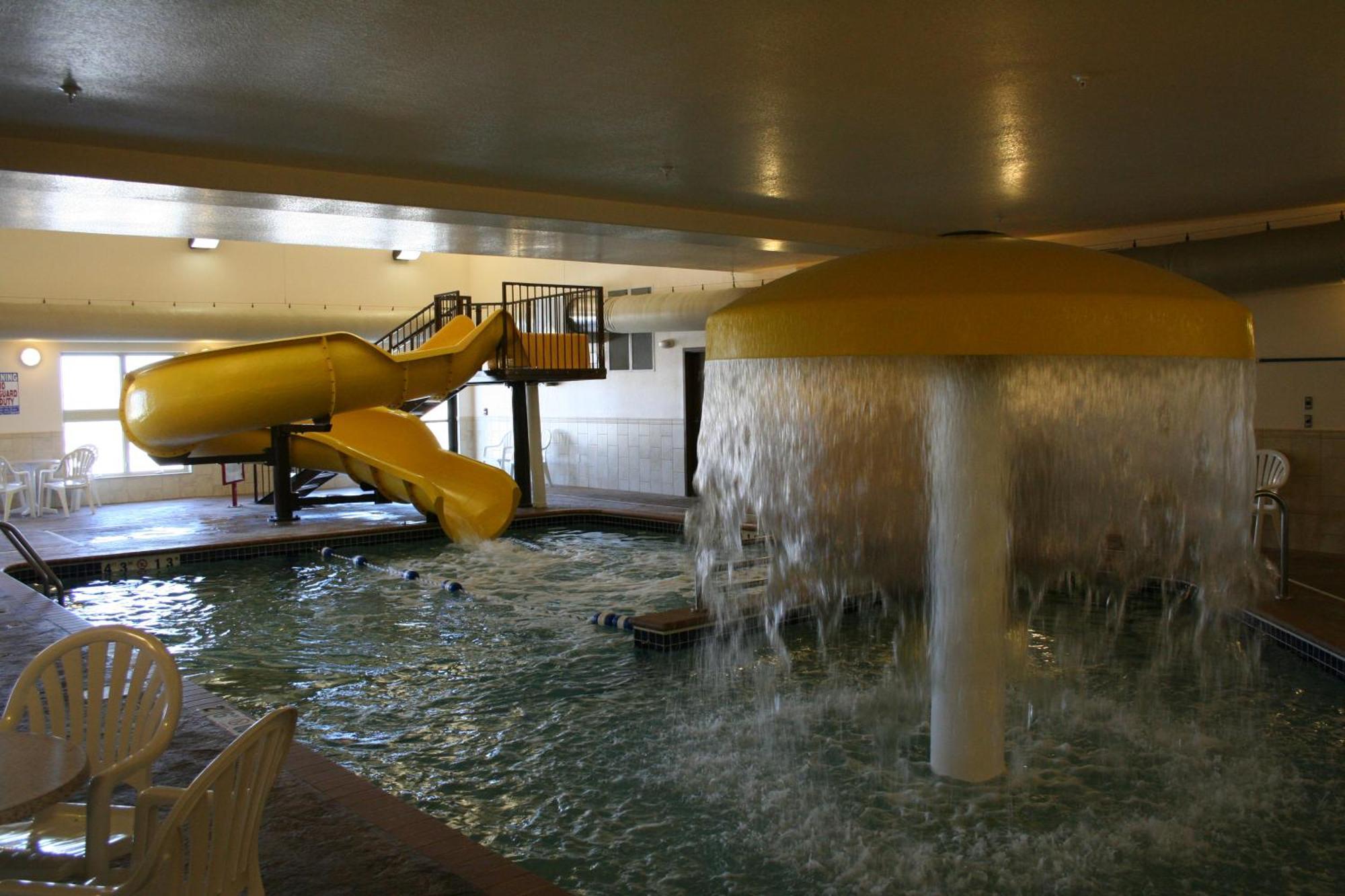 Expressway Suites Фарго Удобства фото